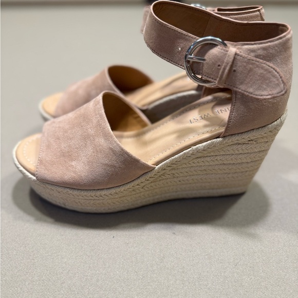 Nine West Tan Wedge Sandals - Picture 2 of 6